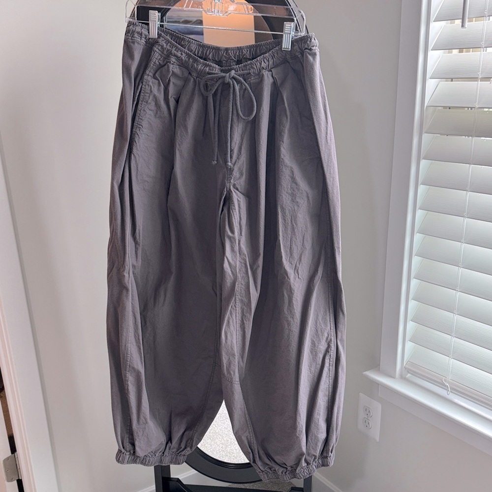 Anthropologie Women’s Oversized Charcoal Joggers